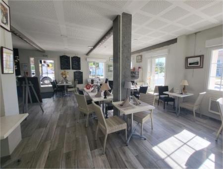 103 - x RESTAURANT 150 M², ((Salon de Coiffure)) 150m² - A VENDRE - LOUCHATS (33125)