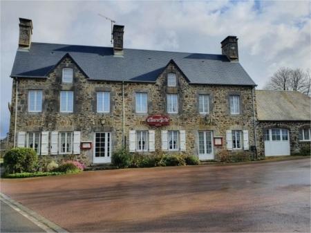 114 - x LE TOURNE BRIDE, ((Salon de Coiffure)) 350m² - A VENDRE - GRATOT (50200)
