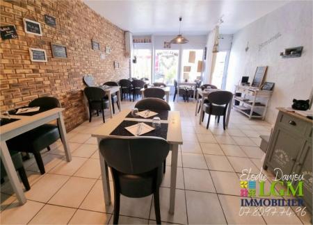 132 - x RESTAURANT, BAR 90 M², ((Salon de Coiffure)) 90m² - A VENDRE - QUARTIER CENTRE-VILLE - ROCHAMBEAU, VENDÔME (41100)