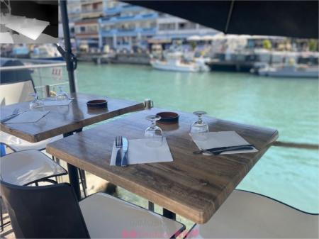 186 - x RESTAURANT PROCHE DES ARÈNES, ((Salon de Coiffure)) 52m² - A VENDRE - PALAVAS-LES-FLOTS (34250)