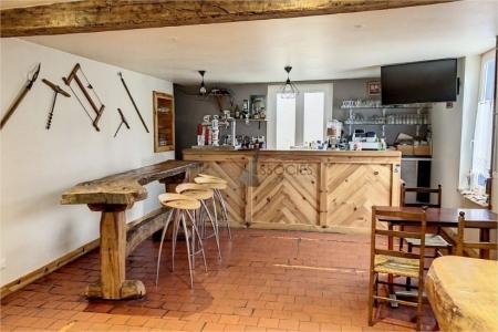 222 - x RESTAURANT. IMPLANTÉ DEPUIS PLUS DE 33 ANS, ((Salon de Coiffure)) 150m² - A VENDRE - BOUBERS-SUR-CANCHE (62270)