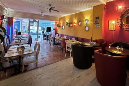 244 - x RESTAURANT 56 M² À CHANTILLY, ((Salon de Coiffure)) 56m² - A VENDRE - CHANTILLY (60500)
