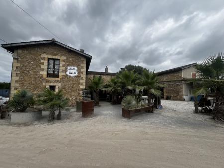 ROAD 524,  (()) 800m� - A VENDRE - 2544 ROUTE DES PYR&Eacute;N&Eacute;ES,  MAZERES (33210)
