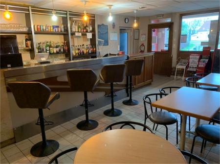 356 - x LE PINOIS, (()) 140m² - A VENDRE - 2 RUE DE LA MAIRIE, LE PIN (03130)